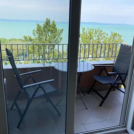 Panorama Gold Wellness Apartman Siófok Exteriör bild