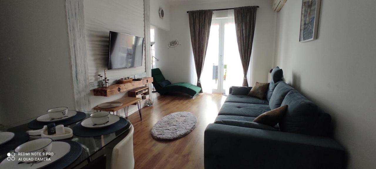 Panorama Gold Wellness Apartman Siófok Exteriör bild