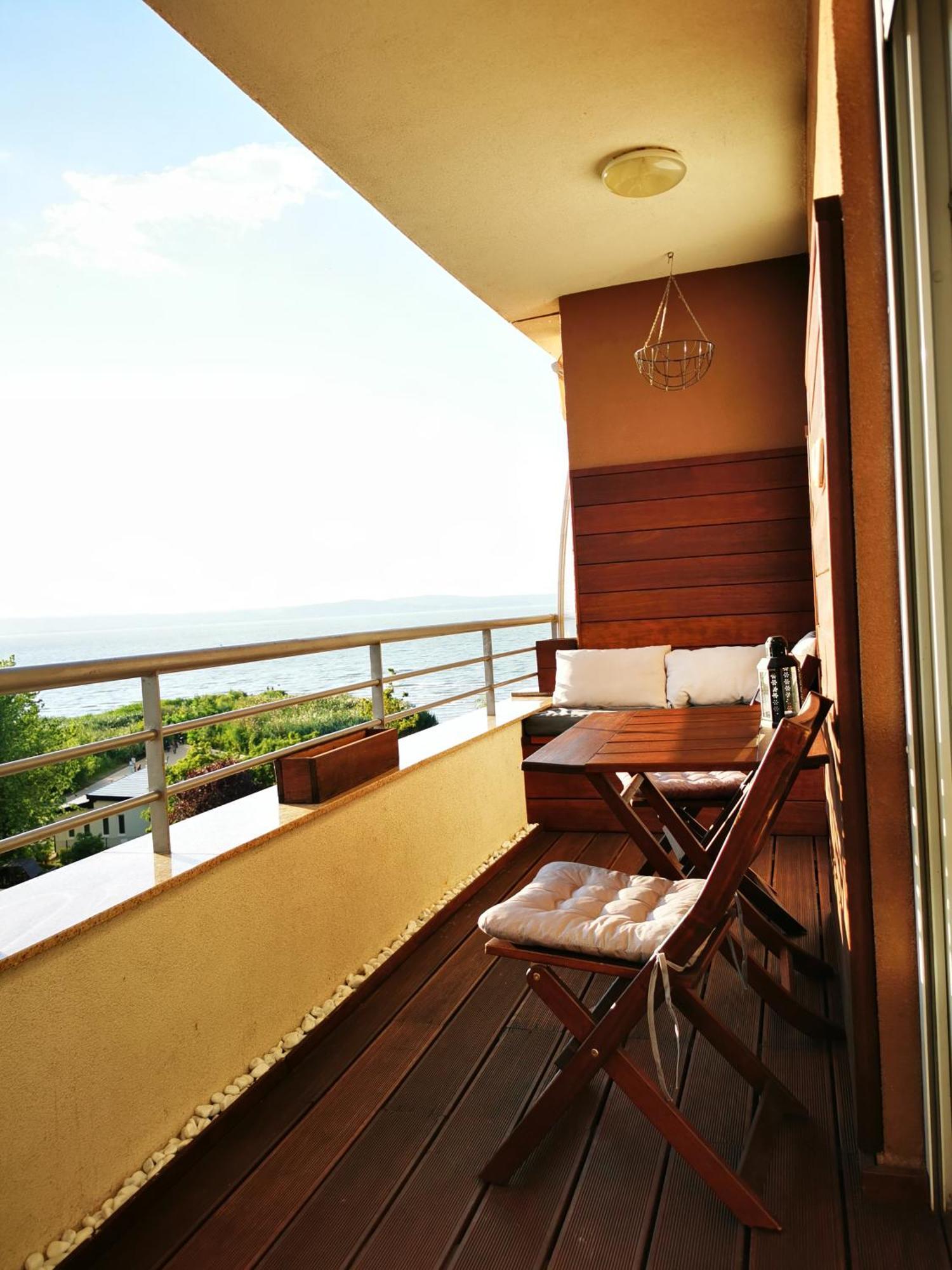 Panorama Gold Wellness Apartman Siófok Exteriör bild