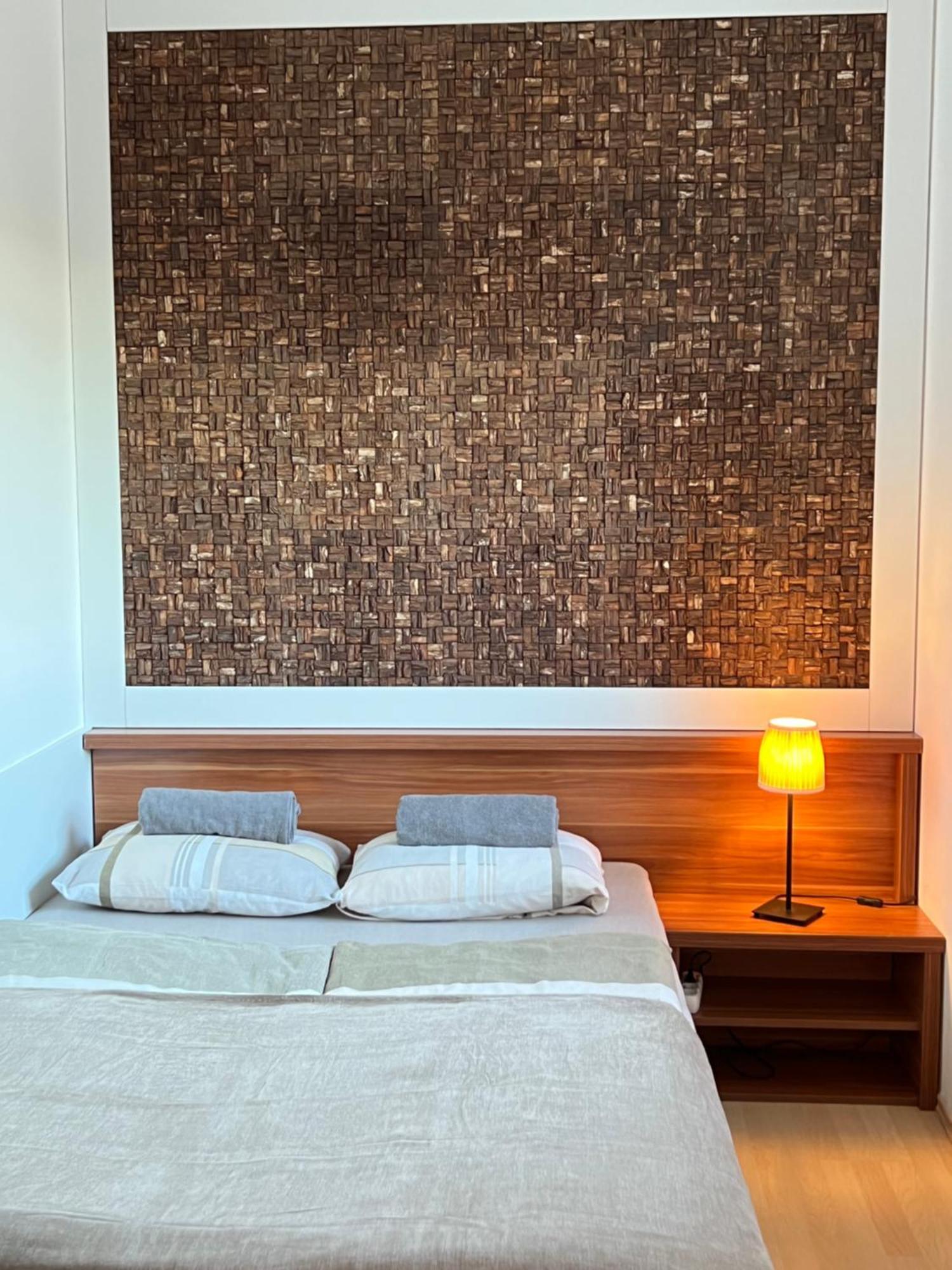 Panorama Gold Wellness Apartman Siófok Exteriör bild